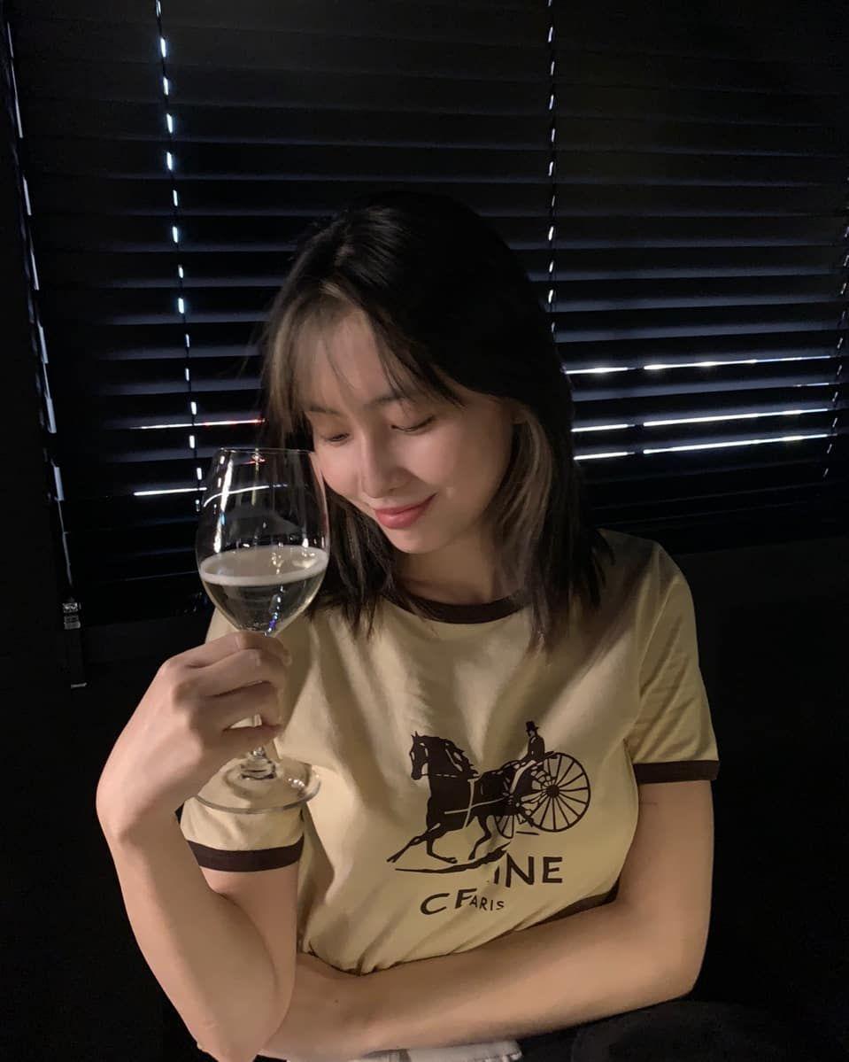 potret Momo TWICE (instagram.com/twicetagram)