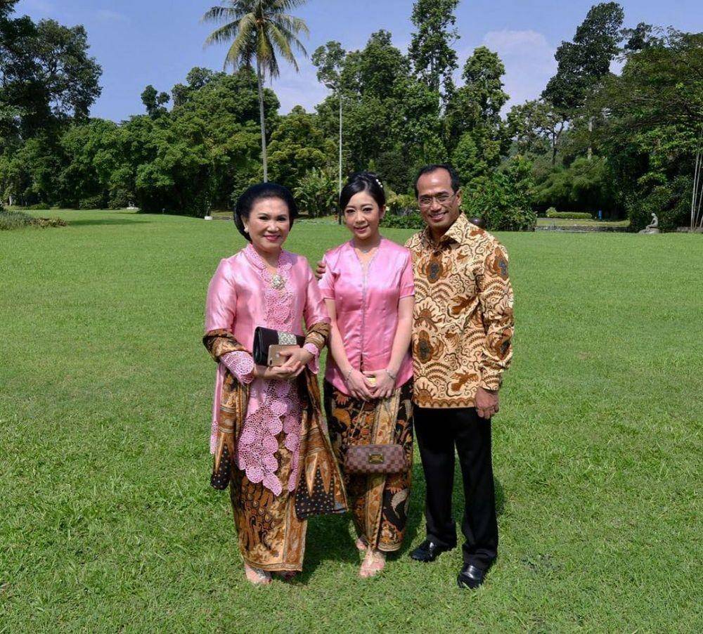Kebaya Endang Budi Karya Sumadi (instagram.com/bambinayudia)