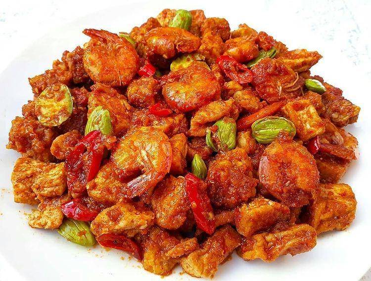 Sambal goreng udang (Instagram.com/ocha_chupid)