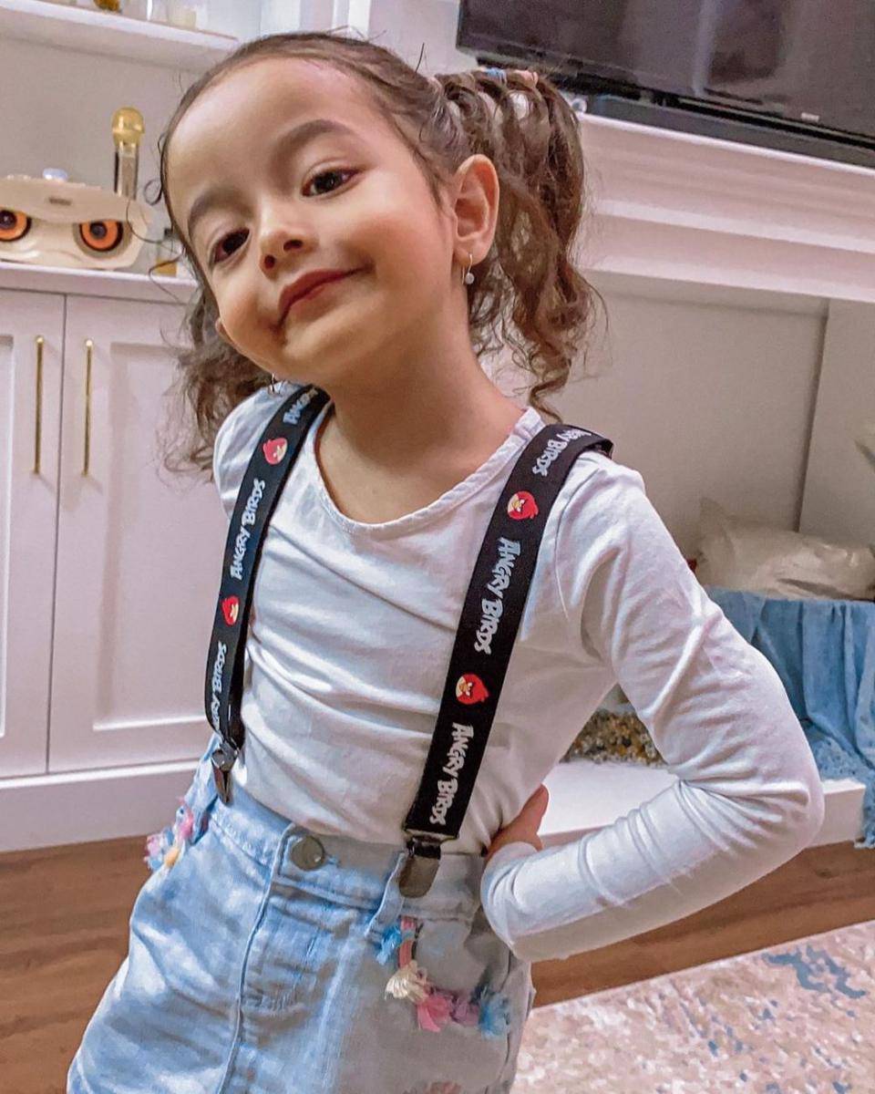 potret Queen Eijaz Slova (instagram.com/queeneijazslovareal)
