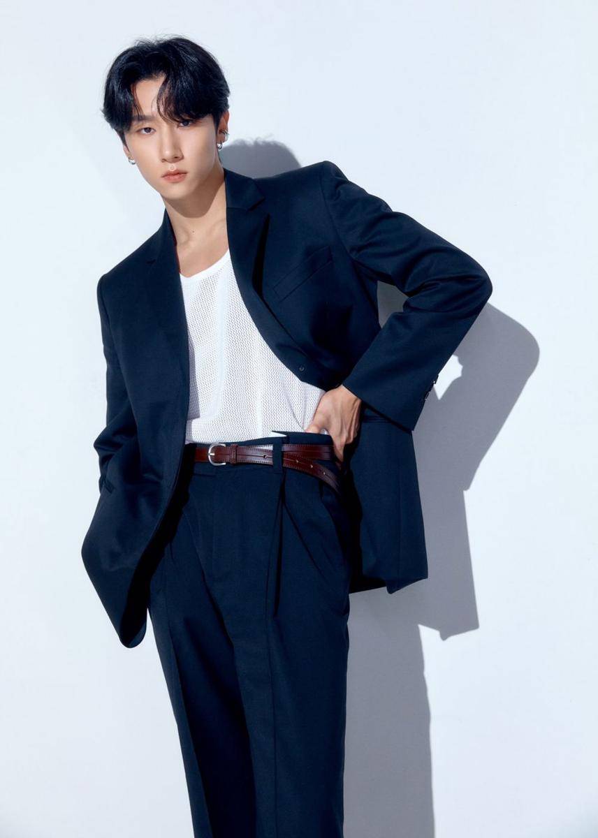 I.M MONSTA X (twitter.com/OfficialMonstaX)