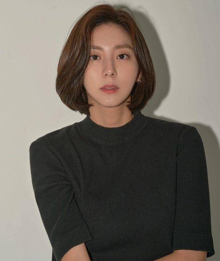 UEE (instagram.com/kim_uieing49)