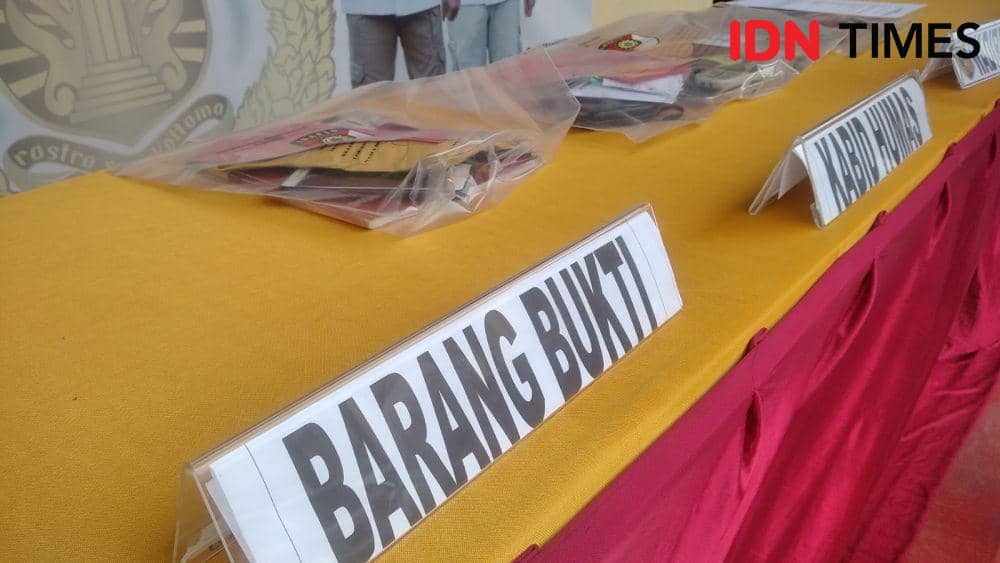Ditreskrimum Polda Lampung bersama Polres jajaran, mengamankan sebanyak 101 pelaku tindak pidana perjudian terjadi di sejumlah wilayah hukum Polda Lampung. (IDN Times/Tama Yudha Wiguna)