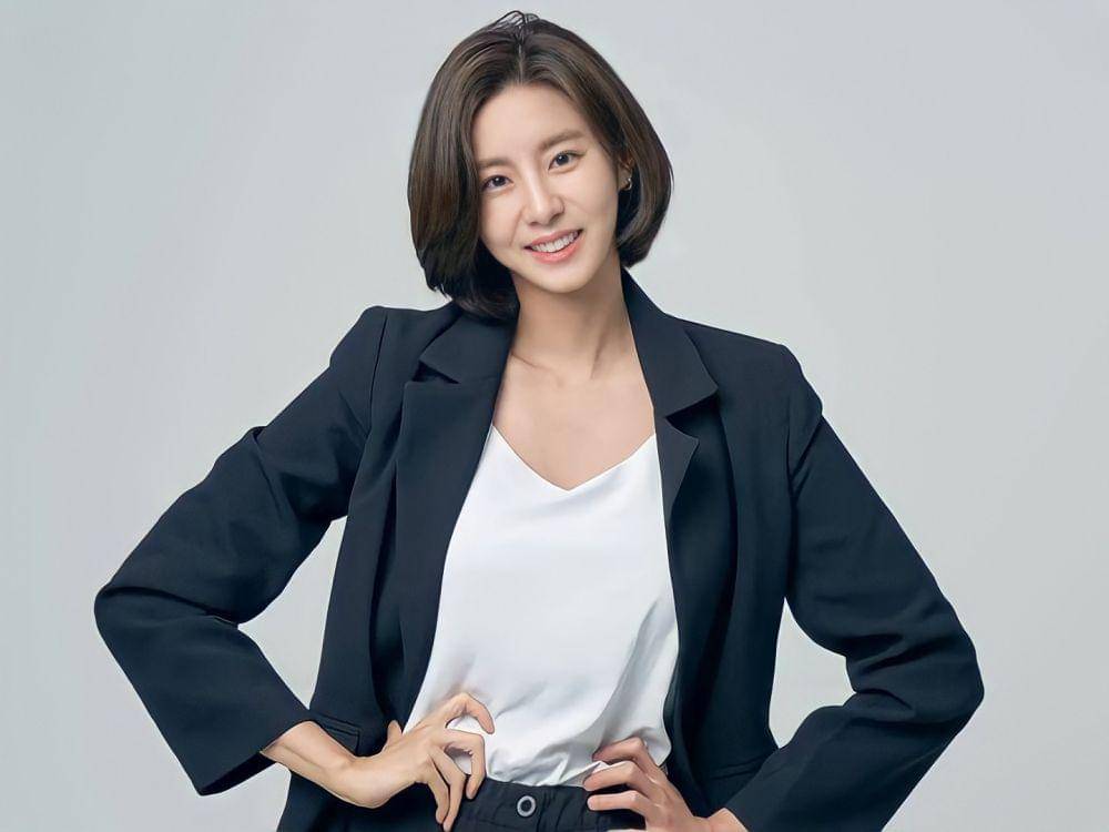 UEE (instagram.com/kim_uieing49)