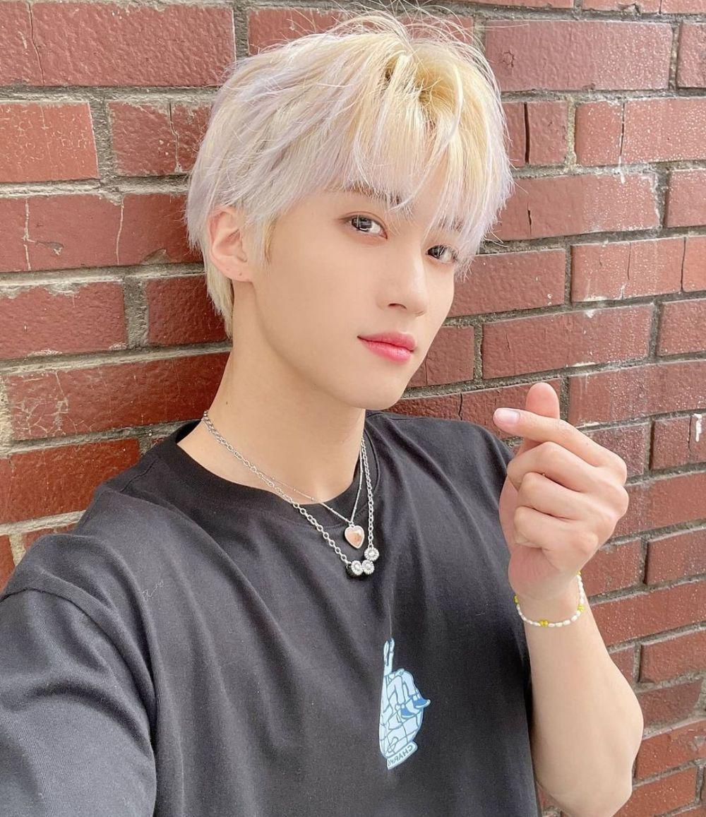 Yanan Pentagon (instagram.com/yanan__ptg)