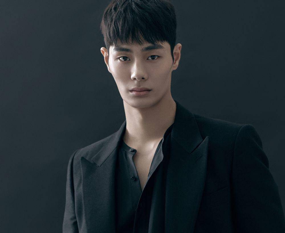 Cho Sung Won (dok. Awesome Entertainment)