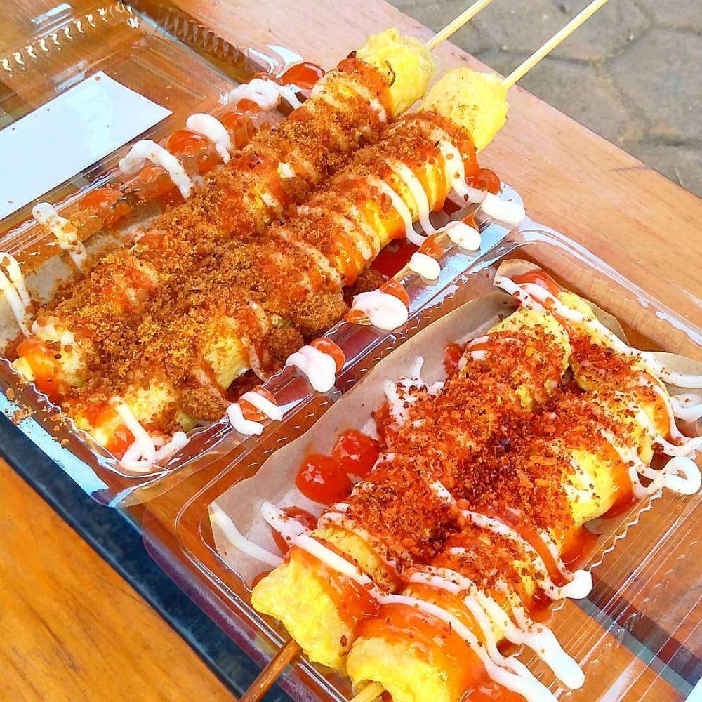 ilustrasi sosis goreng telur (instagram.com/mojofood_)