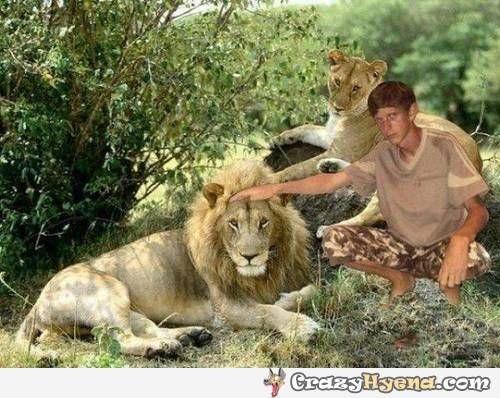 Photoshop gagal liburan (crazyhyena.com)