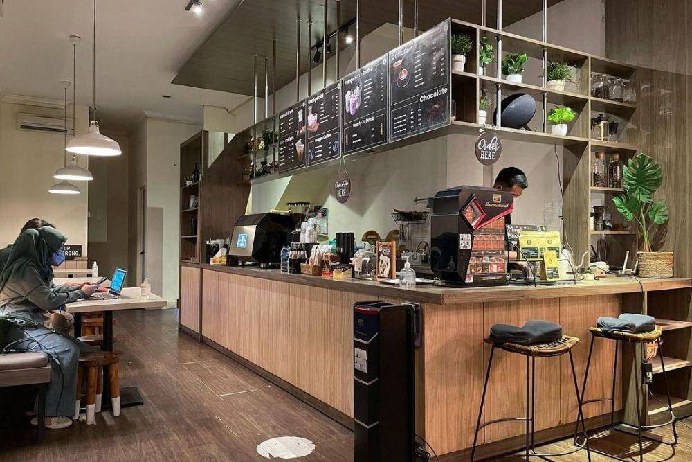 Dyamond Caffe (instagram.com/sekitarbekasi)
