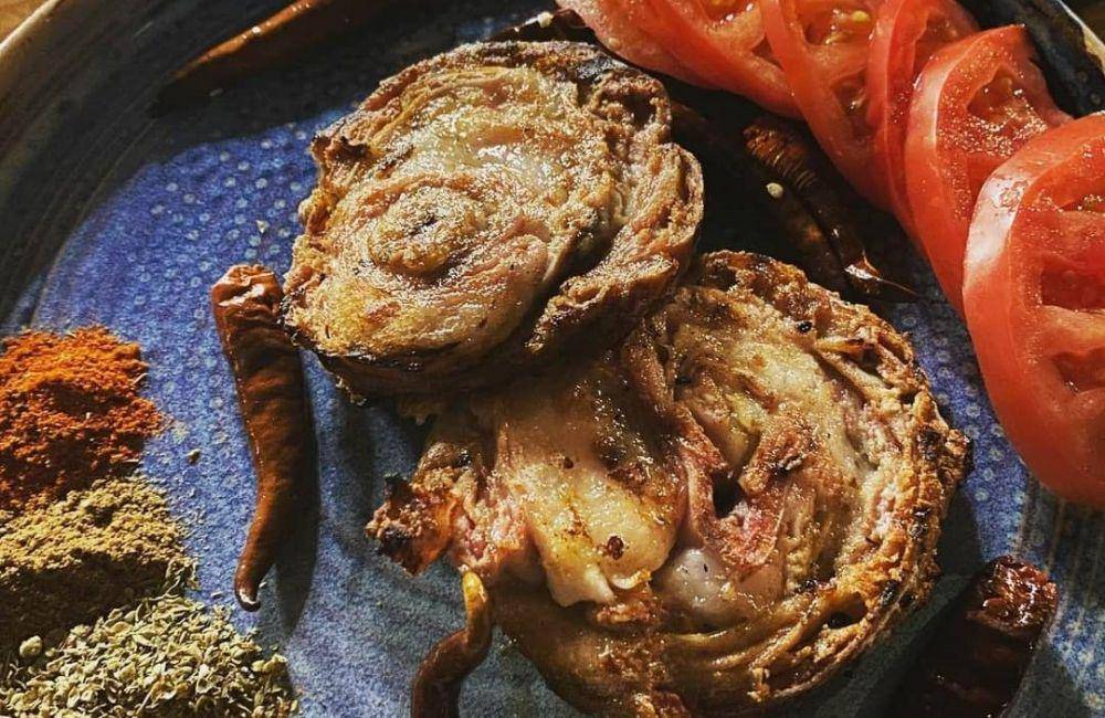 Kokorec (instagram.com/denizlidegeziyorum)