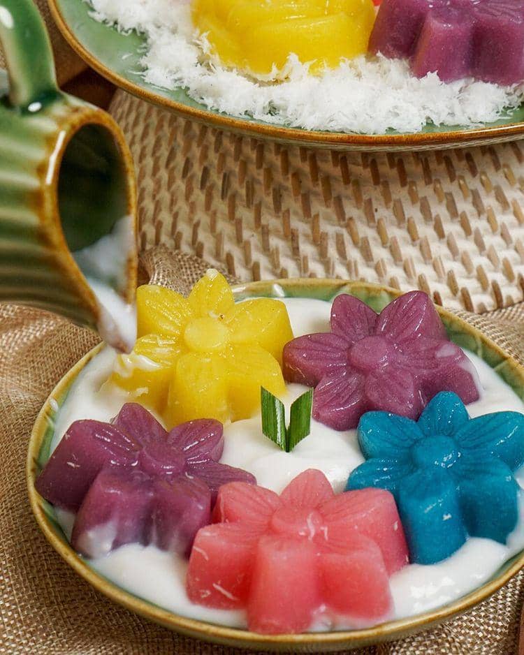 ilustrasi kue lumpang mandi santan (instagram.com/moucup)