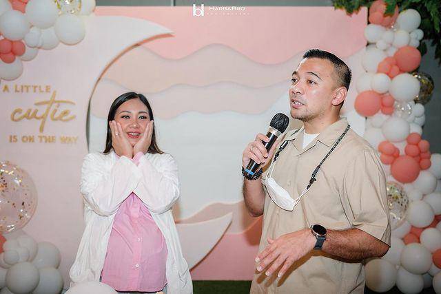 momen keseruan baby shower Nola B3 (instagram.com/riafinola)