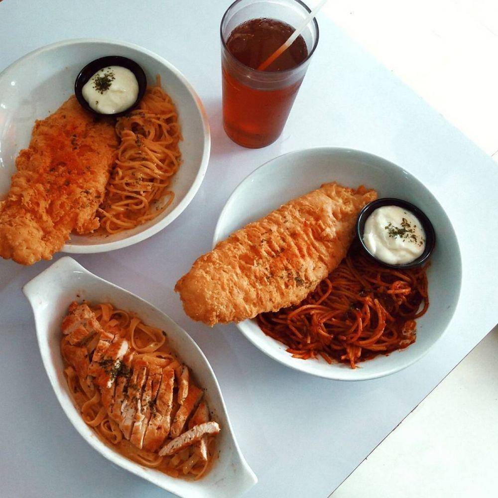 Fish Streat (instagram.com/eatanddate)