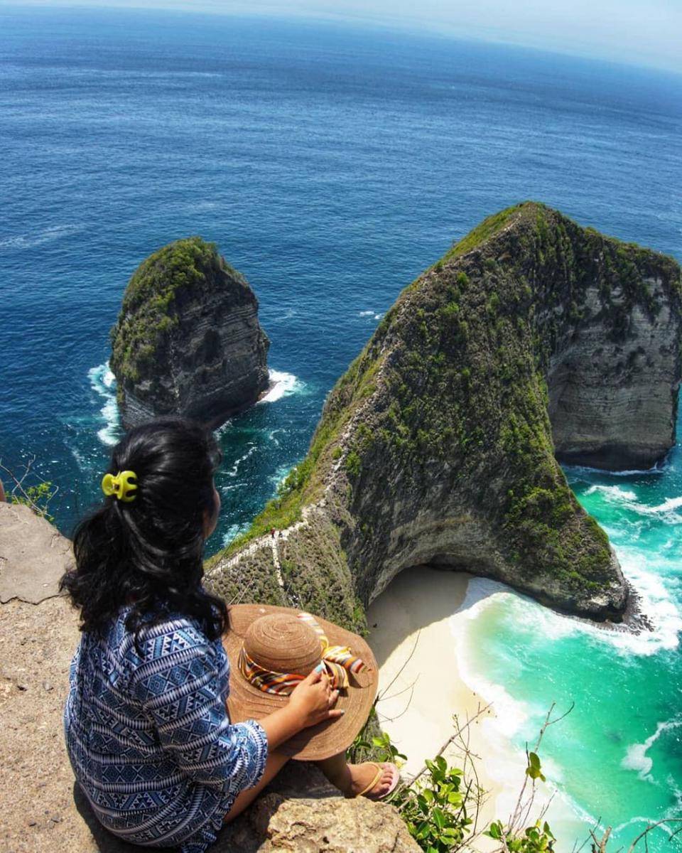Pantai Kelingking (instagram.com/rahel.t.nainggolan)
