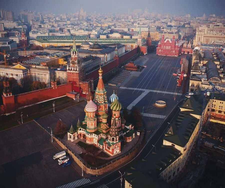 Red Square (instagram.com/tanusha_msk)