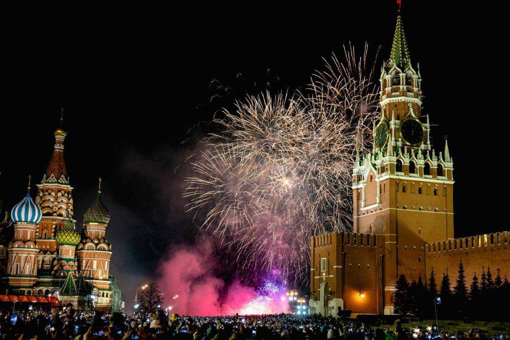 Red Square (unsplash.com/Viktor SOLOMONIK)
