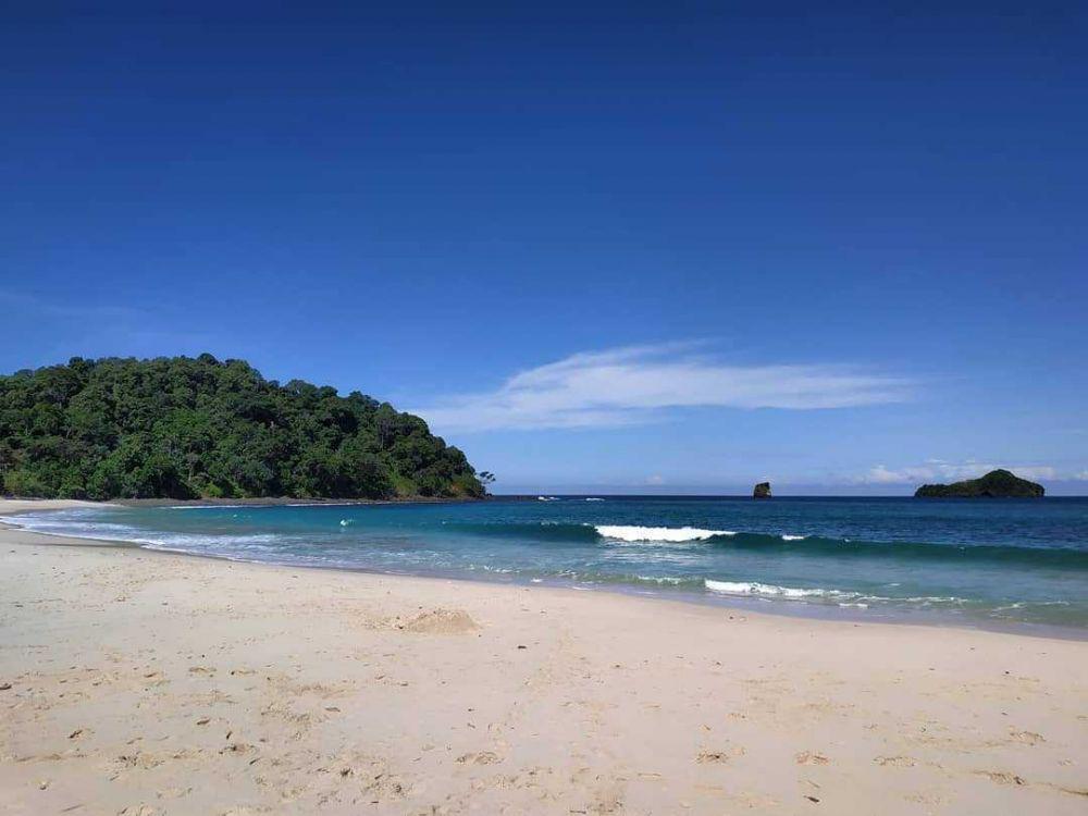 10 Pantai di Jawa Timur yang Cocok untuk Healing, Segarkan Pikiran
