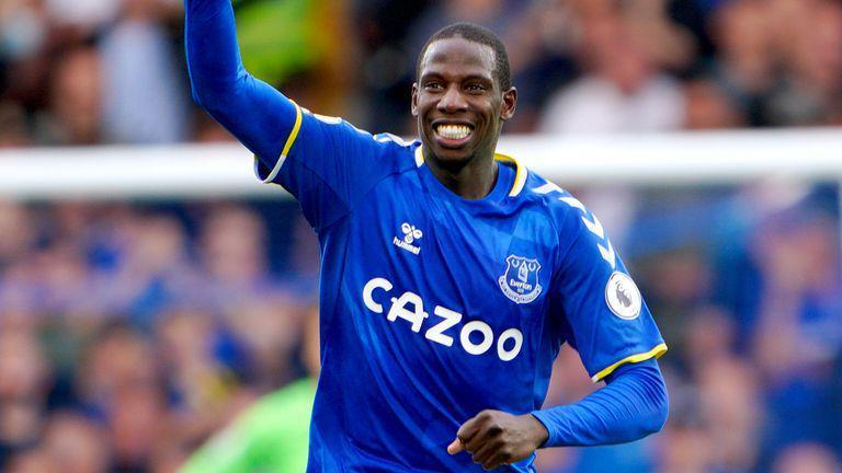 potret Abdoulaye Doucoure (skysports.com)