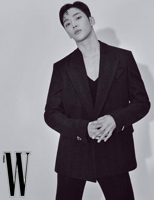 Rowoon SF9 (wkorea.com)