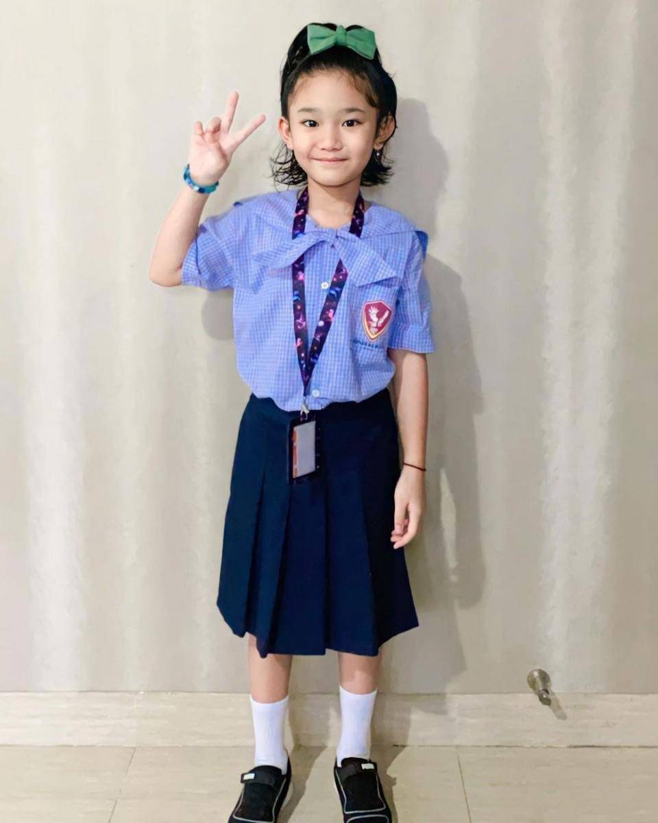 Bilqis Khumairah Razak (instagram.com/ayutingting92)