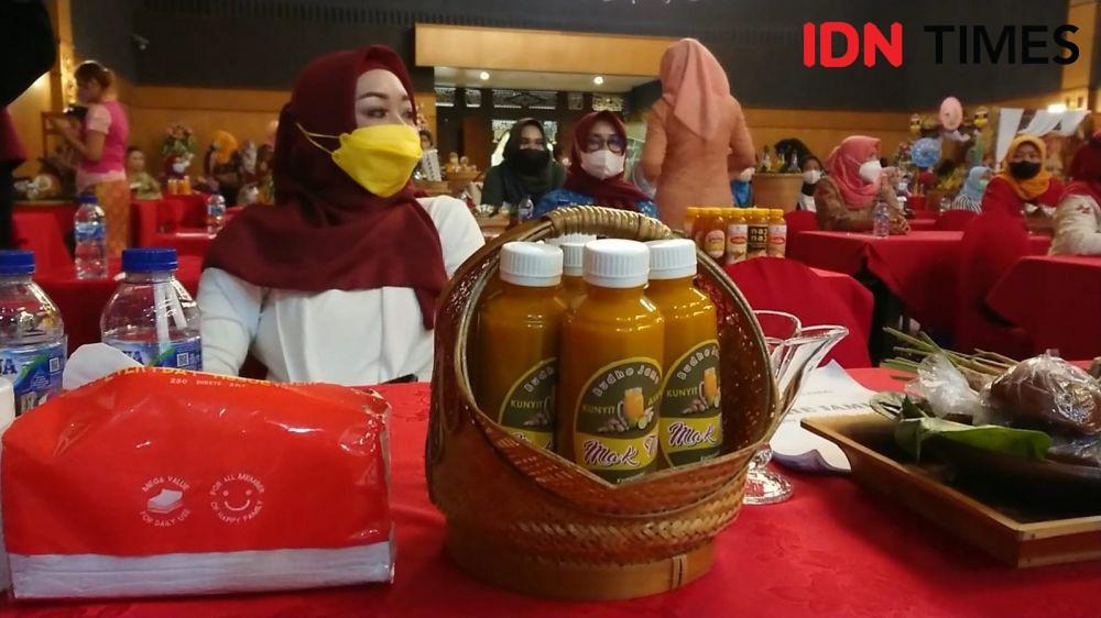 Peserta lomba jamu gendong di Kabupaten Tulungagung, IDN Times/ Bramanta Pamungkas