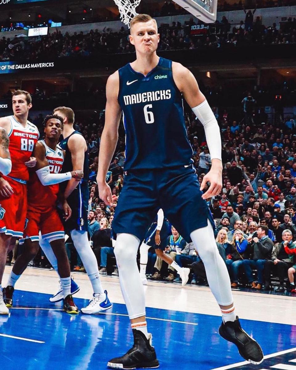 Kristaps Porzingis (https://www.instagram.com/boban)