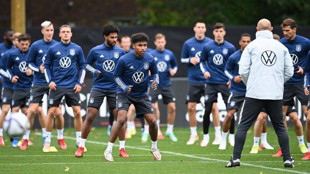 Latihan Karim Adeyemi bersama Timnas Jerman (instagram.com/karim_adeyemi)