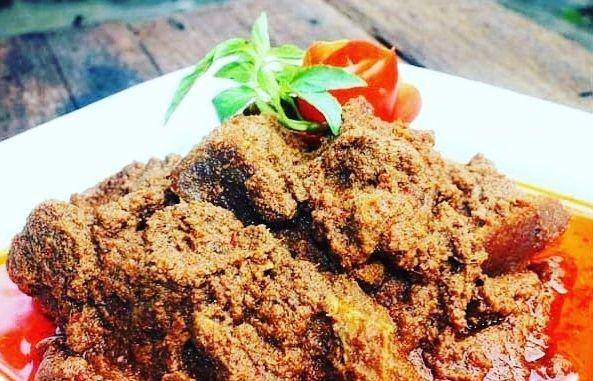 Ilustrasi bacah daging khas Riau (instagram.com/brklu_dicelsna)
