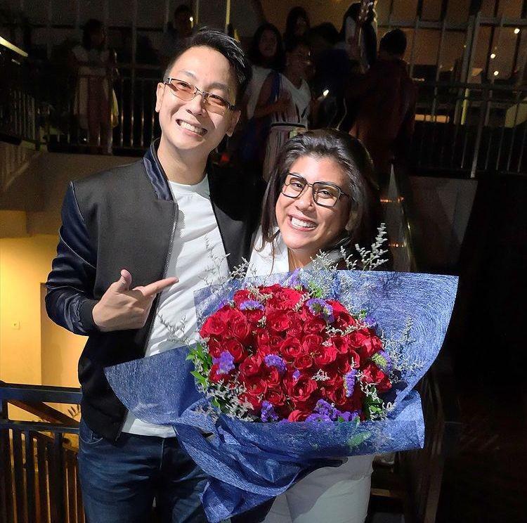 Umumkan Kehamilan Pertama, 11 Momen Romantis Regina Ivanova dan Suami