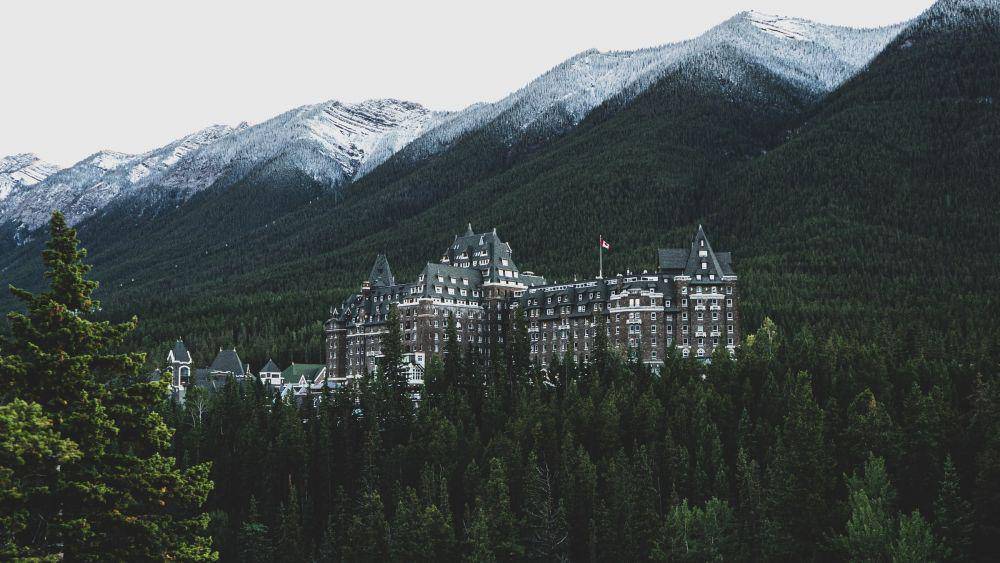 Banff Springs Hotel, Kanada (unsplash.com/Felipe Souza)