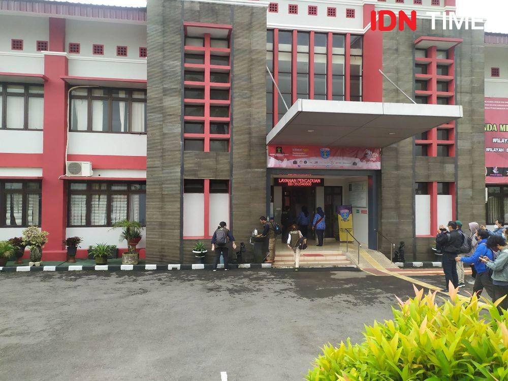 Komnasham saat mendatangi Lapas Narkotika Kelas IIA Pakem. (IDN Times/Siti Umaiyah)