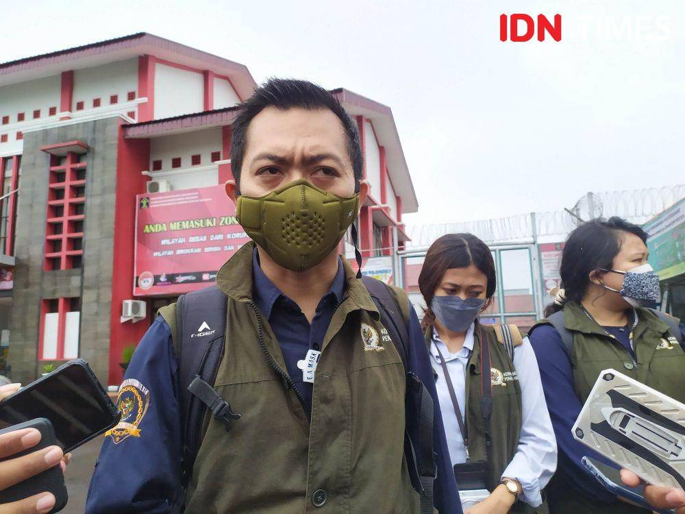 Komnasham saat mendatangi Lapas Narkotika Kelas IIA Pakem. IDN Times/Siti Umaiyah.