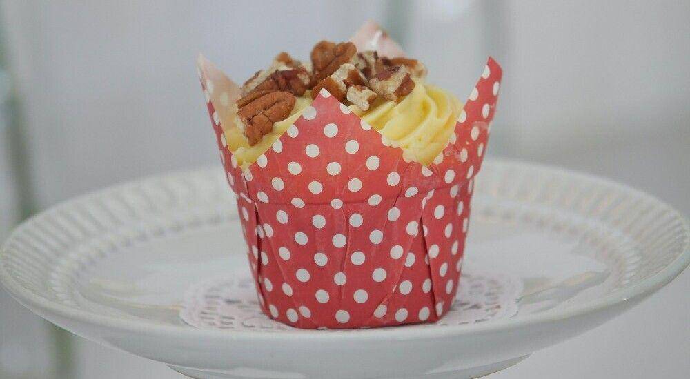 ilustrasi cupcake with spun sugar (pexels.com/Tracey Shaw)