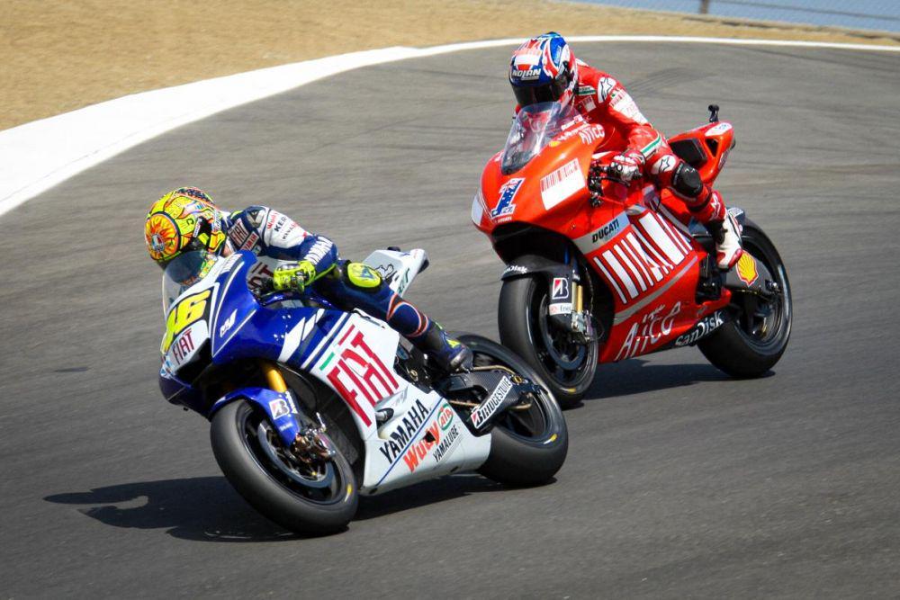 Valentino Rossi dan Casey Stoner (motogp.com)