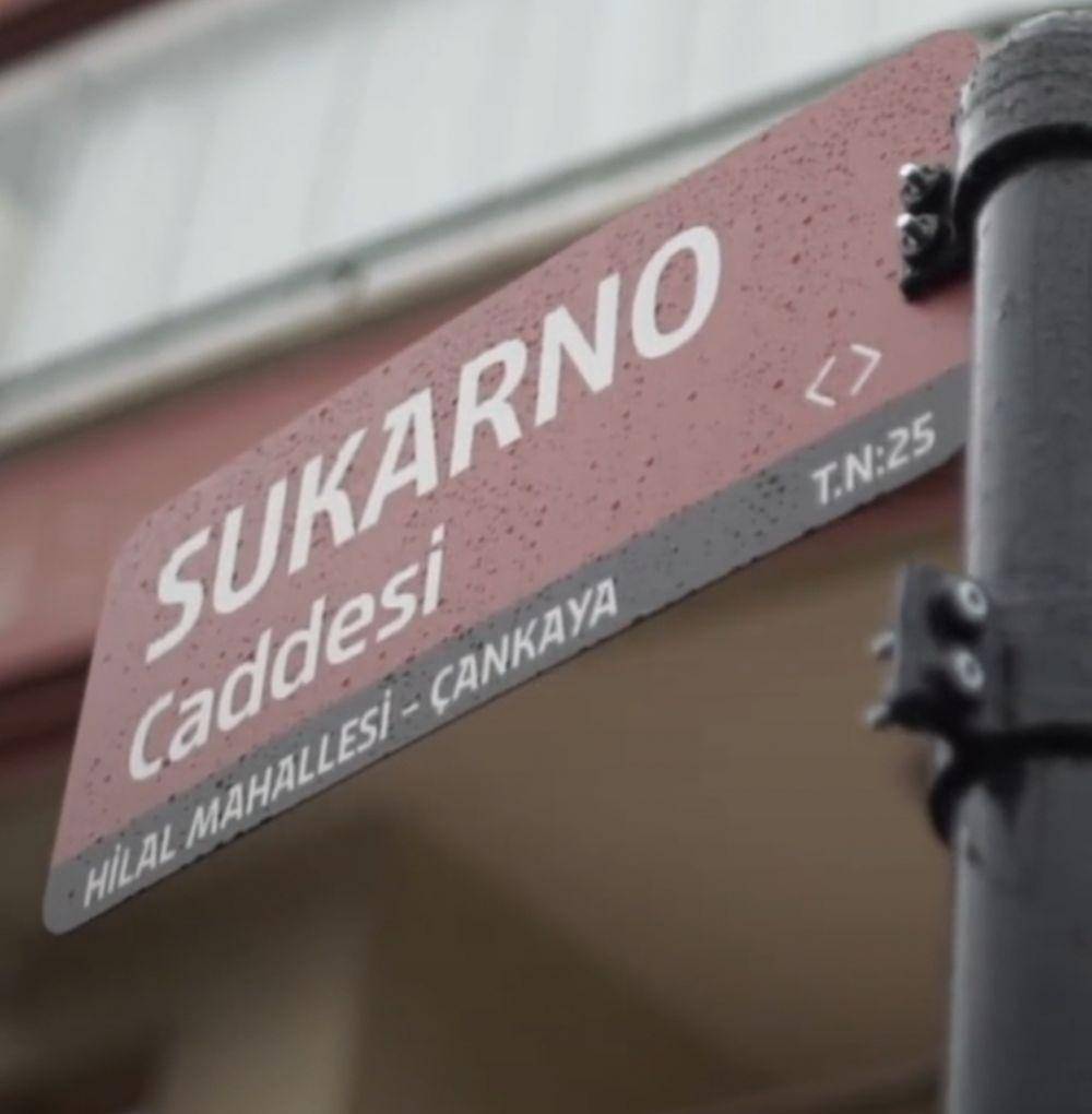 Sukarno Caddesi yang ada di kawasan elite Cankaya, Ankara, Turki (www.instagram.com/@indonesiainankara)