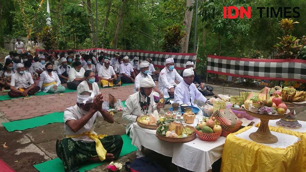 Umat Hindu di Tulungagung Gelar Upacara Hari Raya Galungan