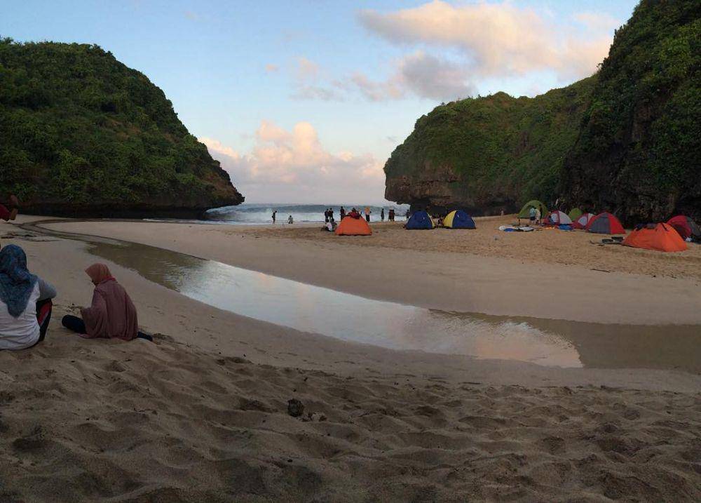 Pantai Greweng (instagram.com/rizal_fauzih)