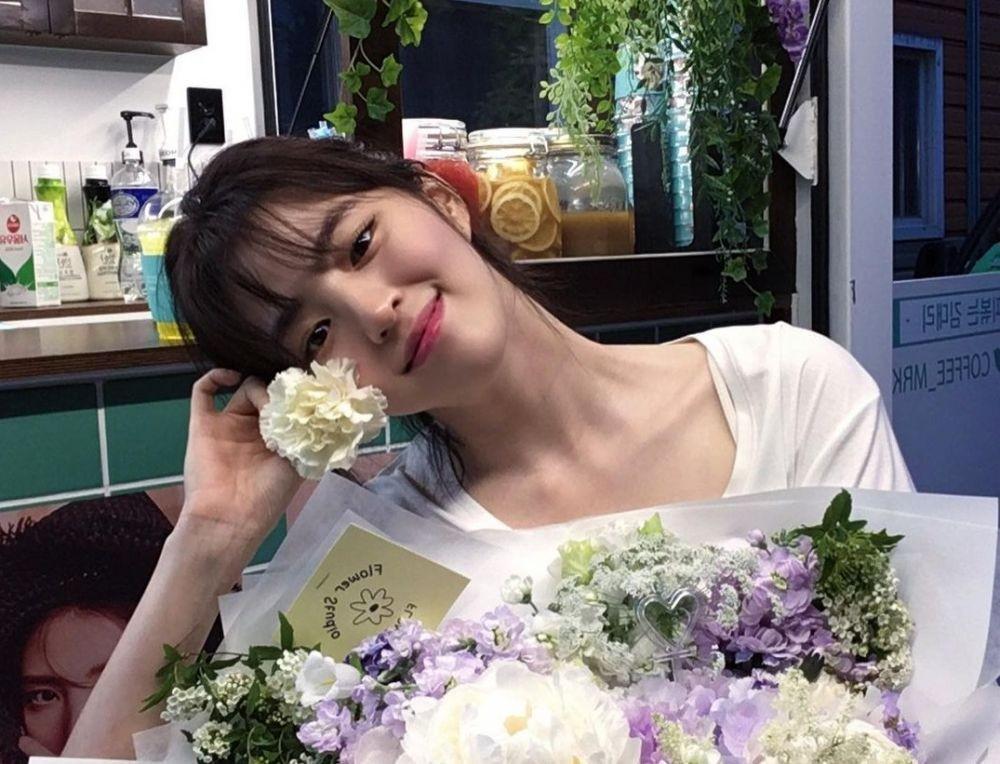 Tips Peach Makeup Look ala Korea, Muka Makin Fresh dan Glowing