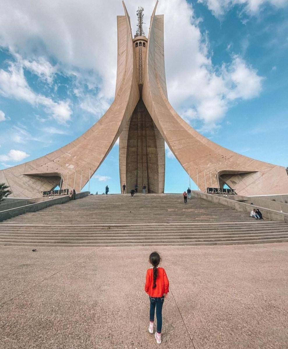Algiers (instagram.com/2algerianstravel)