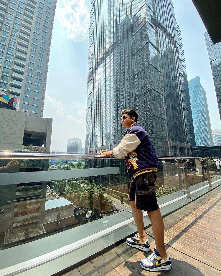 Ide outfit ala Randy Martin (instagram.com/randymartinnn)