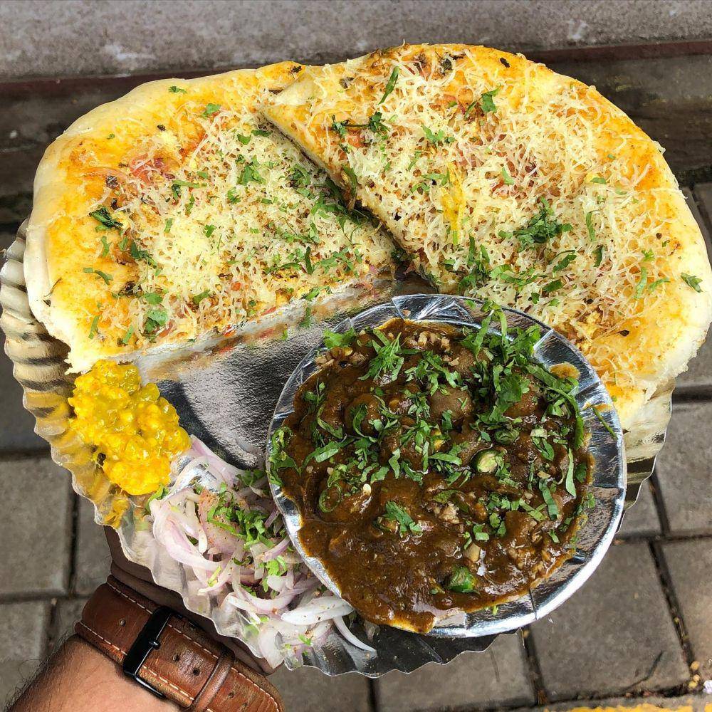 pyaaz ki chutney (instagram.com/about_every_damnthing)