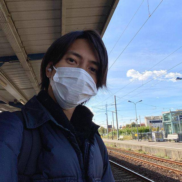 Yamashita Tomohisa (instagram.com/tomo.y9)