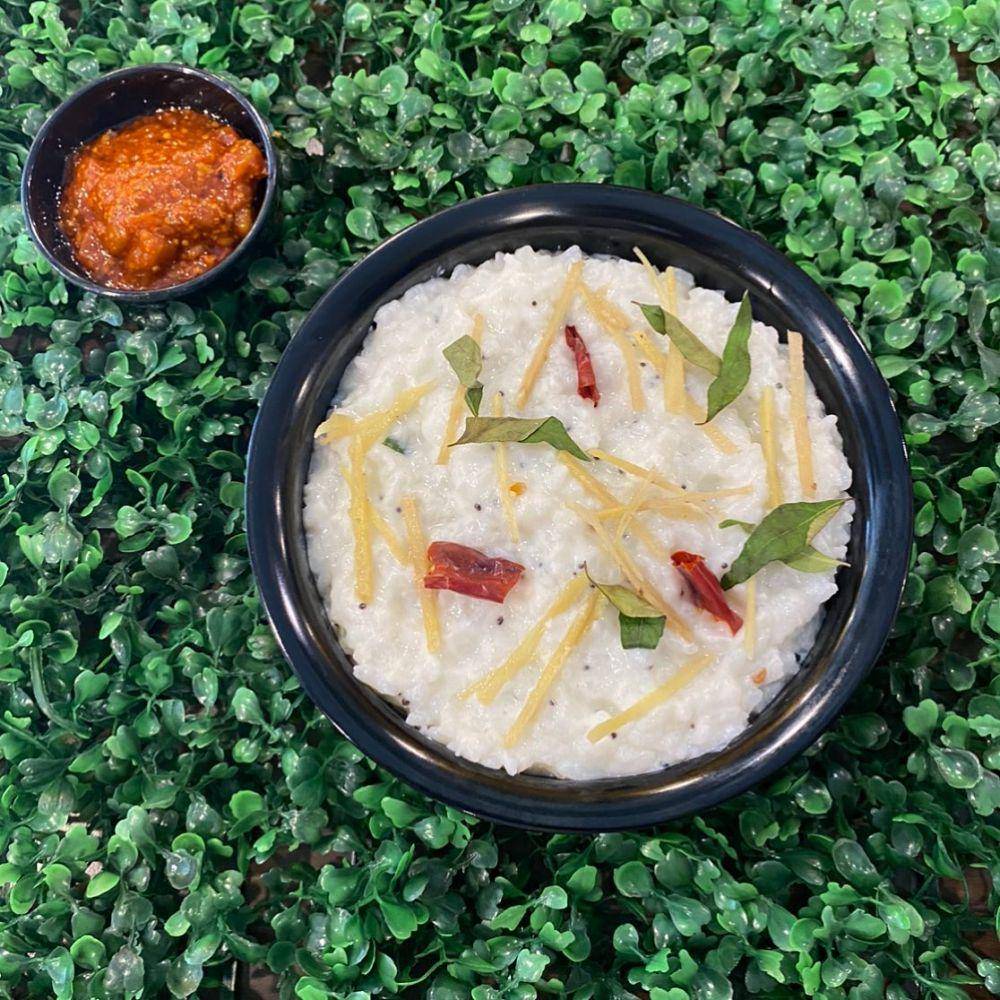 coconut chutney (instagram.com/ruchikoot)