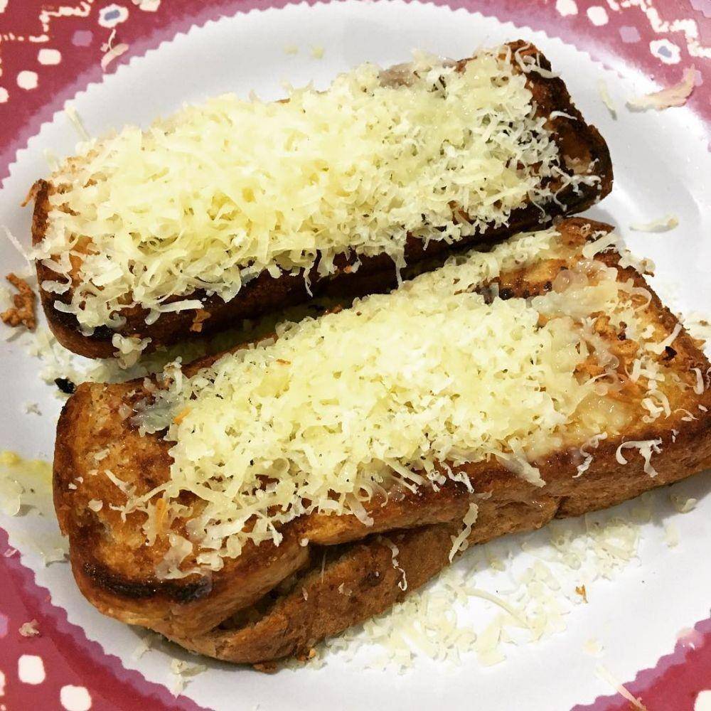 Ilustrasi roti bakar (instagram.com/luisa_tjahjadi)