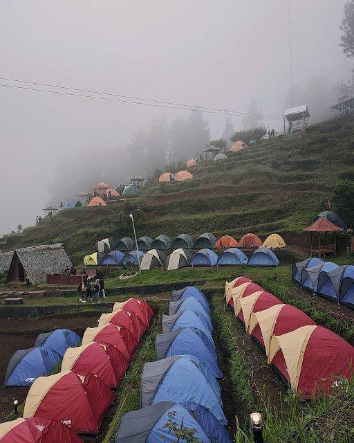 Camping Bukit Tangkeban (wisatainfo.com)