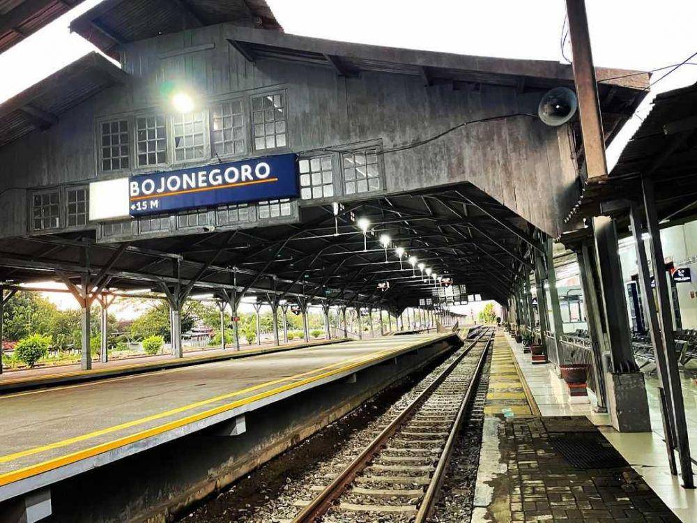 Stasiun Bojonegoro (instagram.com/glodyk)