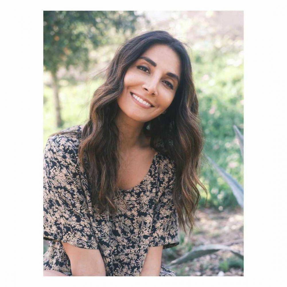 Monica Dogra (instagram.com/monicadogra)