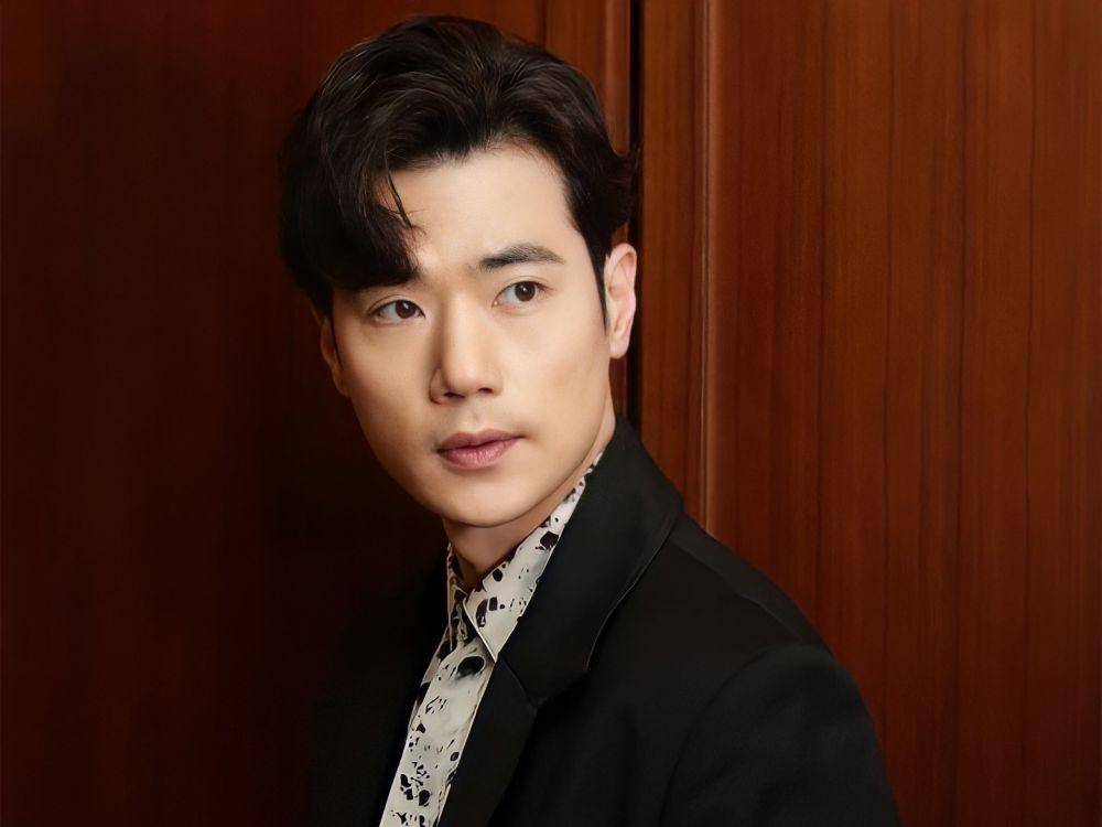 Kim Kang Woo (instagram.com/kingent_official)