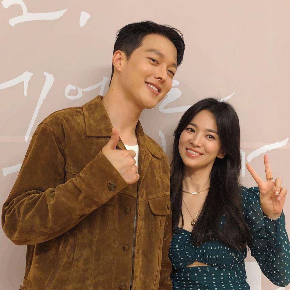 Jang Ki Yong dan Song Hye Kyo di press conference drama Now, We Are Breaking Up (instagram.com/nowwearebreakingup_official)