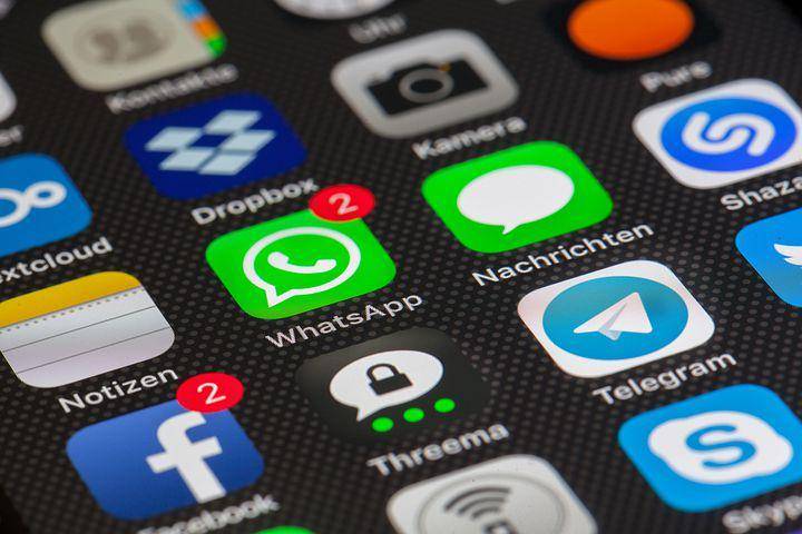ilustrasi aplikasi whatsapp (pixabay.com/lobo studio hamburg)